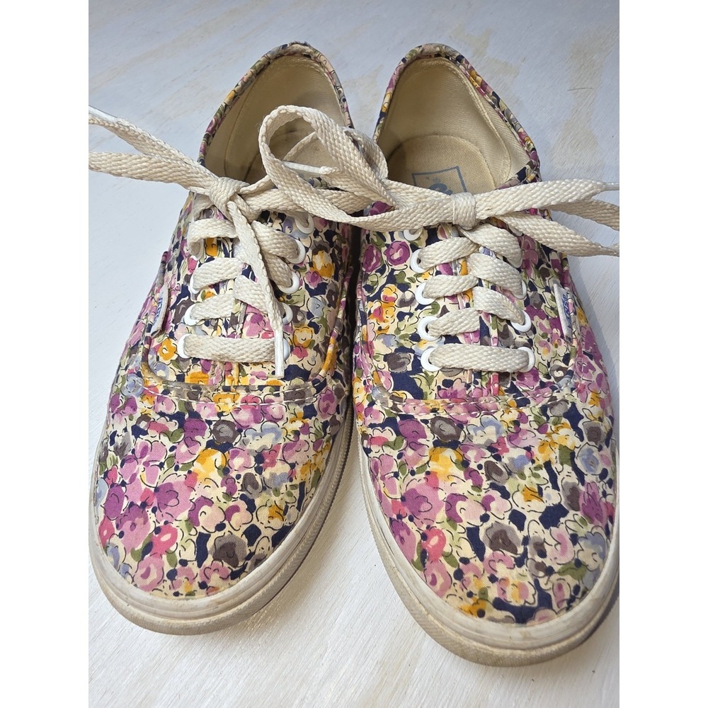 VANS WOMENS AUTHENTIC LO PRO FLORAL SNEAKERS 8